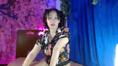 Snapshot of charlotte_morh_ chatting on June 3, 4:59 am charlotte_morh_ online show from June 3, 4:59 am