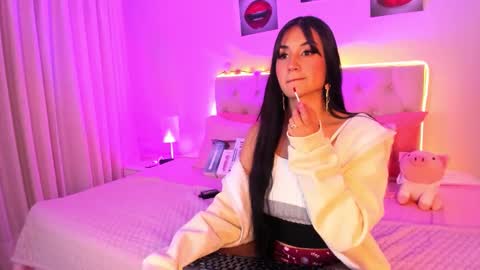 charlotte_rider_ online show from January 8, 3:53 am