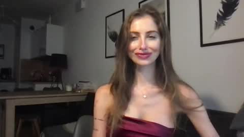 Charlotte Roche online show from September 30, 1:49 pm