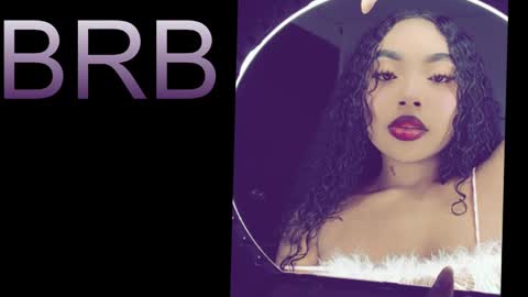 charlotte_walker1 online show from September 12, 2:55 am