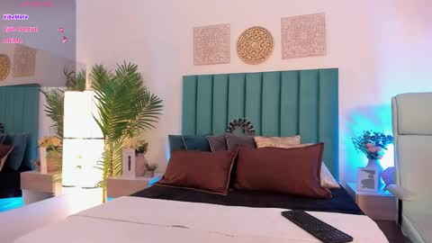 Snapshot of charlottebrandt chatting on January 17, 7:50 pm Charlotte Brandt online show from January 17, 7:50 pm