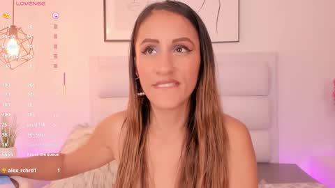 Charlotte online show from January 18, 4:42 pm