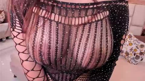 Snapshot of charlottee_foxx1 chatting on October 21, 5:35 pm charlottee_foxx1 online show from October 21, 5:35 pm