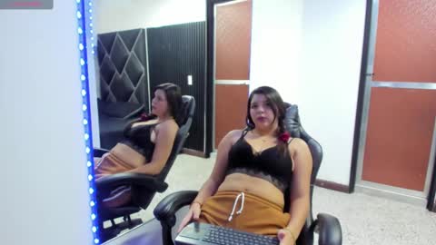 charlottee_starr online show from September 9, 7:57 pm