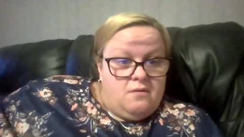 Charlottejones01 online show from April 7, 1:06 am