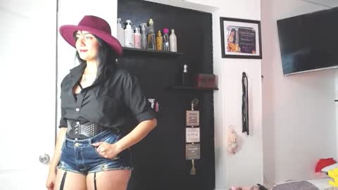 Snapshot of charlottekiss99 chatting on October 18, 11:55 am charlottekiss99 online show from October 18, 11:55 am