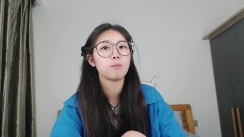 Snapshot of charlottelin chatting on December 14, 3:58 pm Charlotte online show from December 14, 3:58 pm