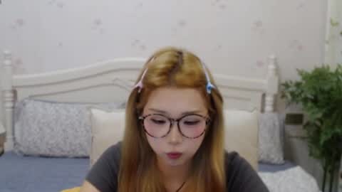 Snapshot of charlottelin chatting on October 11, 12:26 pm Charlotte online show from October 11, 12:26 pm