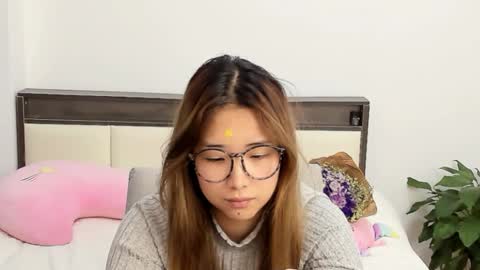 Charlotte online show from March 18, 3:48 pm