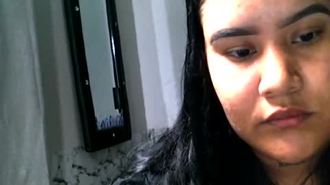Snapshot of charlottequeen_21 chatting on July 14, 5:18 pm charlottequeen_21 online show from July 14, 5:18 pm