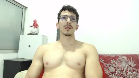 Snapshot of charlydeann chatting on June 20, 4:43 pm online show from June 20, 4:43 pm