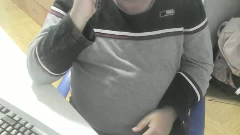 charly online show from April 3, 7:45 pm