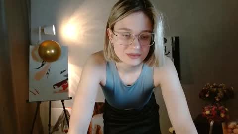 Michelle  online show from November 29, 1:08 am