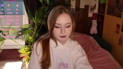 Snapshot of charming_lilly chatting on February 19, 2:34 pm Lissa online show from February 19, 2:34 pm