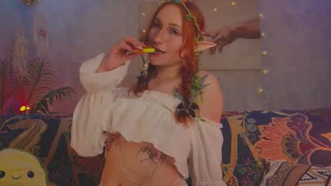 Snapshot of charming_lilly chatting on September 16, 6:20 pm Lissa online show from September 16, 6:20 pm