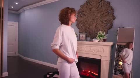 Snapshot of chasitykolenda chatting on October 8, 8:28 pm chasitykolenda online show from October 8, 8:28 pm
