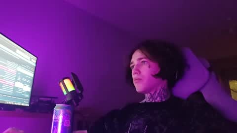 Ryan online show from January 8, 6:32 pm