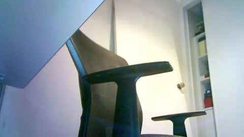 Snapshot of chaterbater79 chatting on November 1, 11:23 am chaterbater79 online show from November 1, 11:23 am