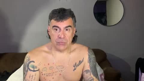 Snapshot of chato012 chatting on May 24, 8:19 am chato012 online show from May 24, 8:19 am