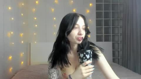 Snapshot of chatty_alice chatting on September 14, 1:16 am Alice online show from September 14, 1:16 am