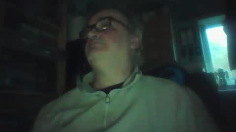 lee online show from March 18, 6:11 pm