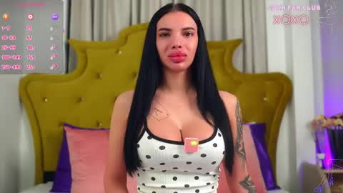 Snapshot of chaturbarbie_ chatting on May 14, 2:07 am Velma online show from May 14, 2:07 am