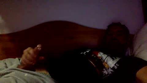 Snapshot of chaud7842 chatting on November 17, 7:41 pm chaud7842 online show from November 17, 7:41 pm