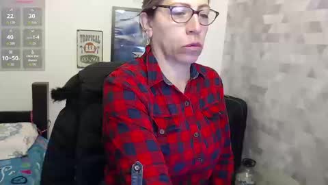 Snapshot of chayla_ruiz chatting on September 16, 1:12 pm CHAYLA VICTORIA RUIZ online show from September 16, 1:12 pm