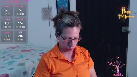 Snapshot of chayla_ruiz chatting on October 10, 9:36 pm CHAYLA VICTORIA RUIZ online show from October 10, 9:36 pm