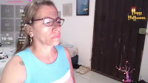 Snapshot of chayla_ruiz chatting on October 13, 10:43 pm CHAYLA VICTORIA RUIZ online show from October 13, 10:43 pm