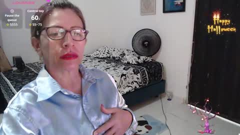 Snapshot of chayla_ruiz chatting on October 22, 12:05 pm CHAYLA VICTORIA RUIZ online show from October 22, 12:05 pm