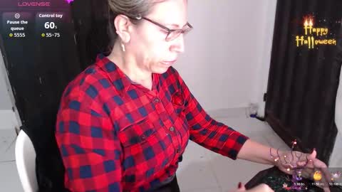 Snapshot of chayla_ruiz chatting on November 5, 10:26 am CHAYLA VICTORIA RUIZ online show from November 5, 10:26 am