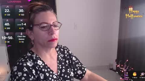 Snapshot of chayla_ruiz chatting on November 6, 11:44 am CHAYLA VICTORIA RUIZ online show from November 6, 11:44 am