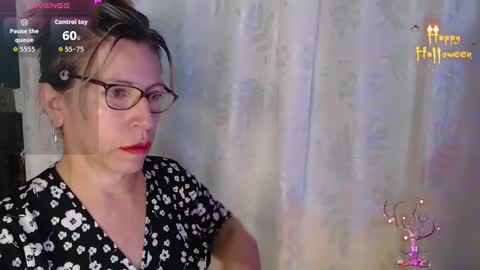 Snapshot of chayla_ruiz chatting on November 20, 9:53 am CHAYLA VICTORIA RUIZ online show from November 20, 9:53 am