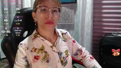 Snapshot of chayla_ruiz chatting on February 9, 11:03 am CHAYLA VICTORIA RUIZ online show from February 9, 11:03 am