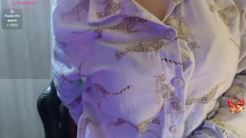 Snapshot of chayla_ruiz chatting on April 15, 12:28 am CHAYLA VICTORIA RUIZ online show from April 15, 12:28 am