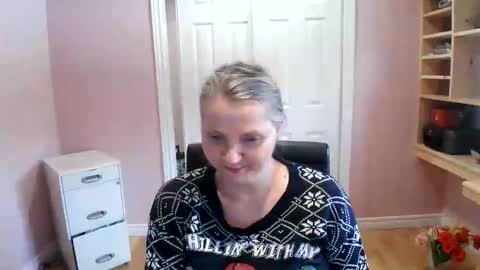 chealsiek online show from January 13, 6:02 pm