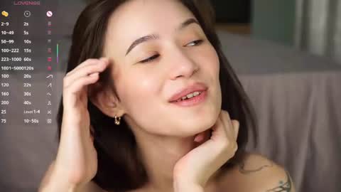 Snapshot of chee_cha chatting on July 23, 1:58 am chicha online show from July 23, 1:58 am