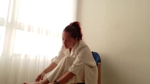 Regina Phalange online show from September 19, 10:10 pm