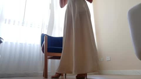 Snapshot of cheek_chic12 chatting on April 22, 4:41 pm Regina Phalange online show from April 22, 4:41 pm