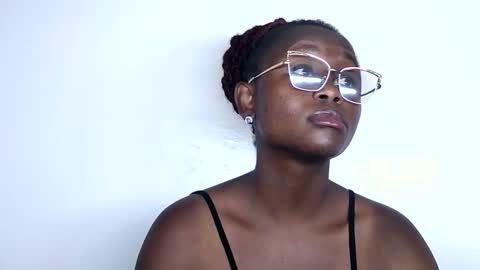 cheeky_charms online show from October 1, 9:37 am