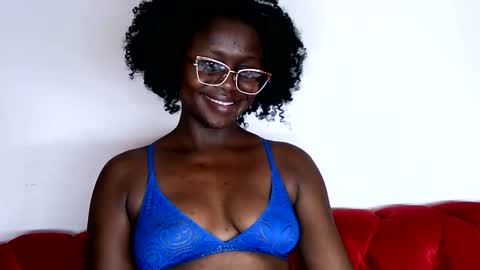 cheeky_charms online show from November 16, 8:47 pm