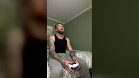 cheekycarty online show from January 11, 3:11 am