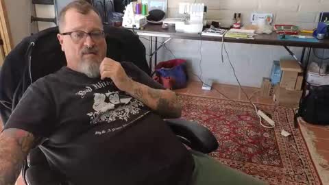 Chefbare Lex Edwards online show from January 17, 8:12 pm