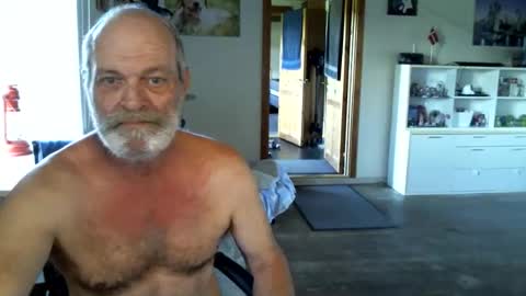 chefben666 online show from October 8, 6:55 am