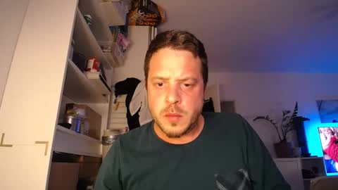Snapshot of chefmm chatting on October 24, 10:39 pm chefmm online show from October 24, 10:39 pm