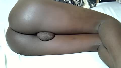 Keve Meddy online show from March 7, 6:49 pm