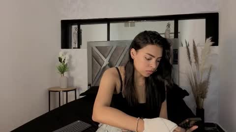   online show from January 8, 2:03 am