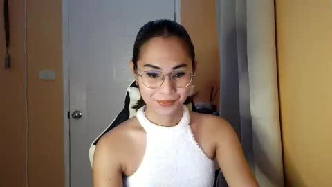 chelly4u69 online show from January 7, 3:20 am