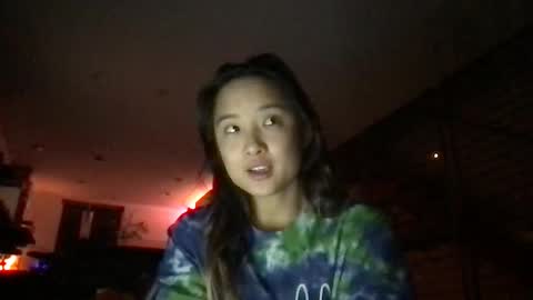 Snapshot of chellybear101 chatting on December 24, 2:33 pm chellybear101 online show from December 24, 2:33 pm